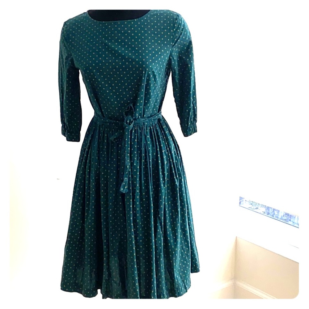 Retro inspired polka dot dress - Size M
